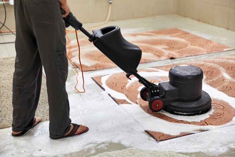 carpet-chemical-cleaning-with-professionally-disk-machine-early-spring-cleaning-regular-clean-up-(1)